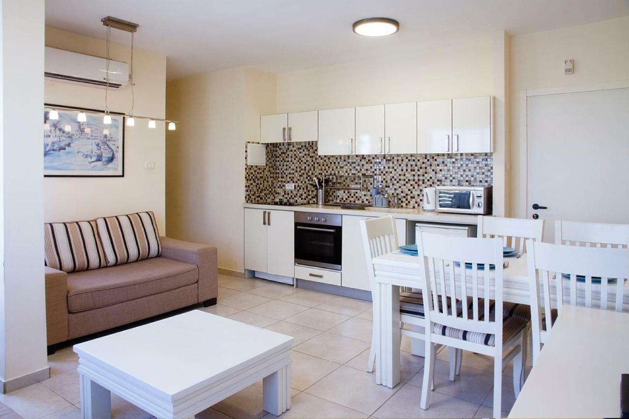 Apartments4You Bally Bat Yam Εξωτερικό φωτογραφία